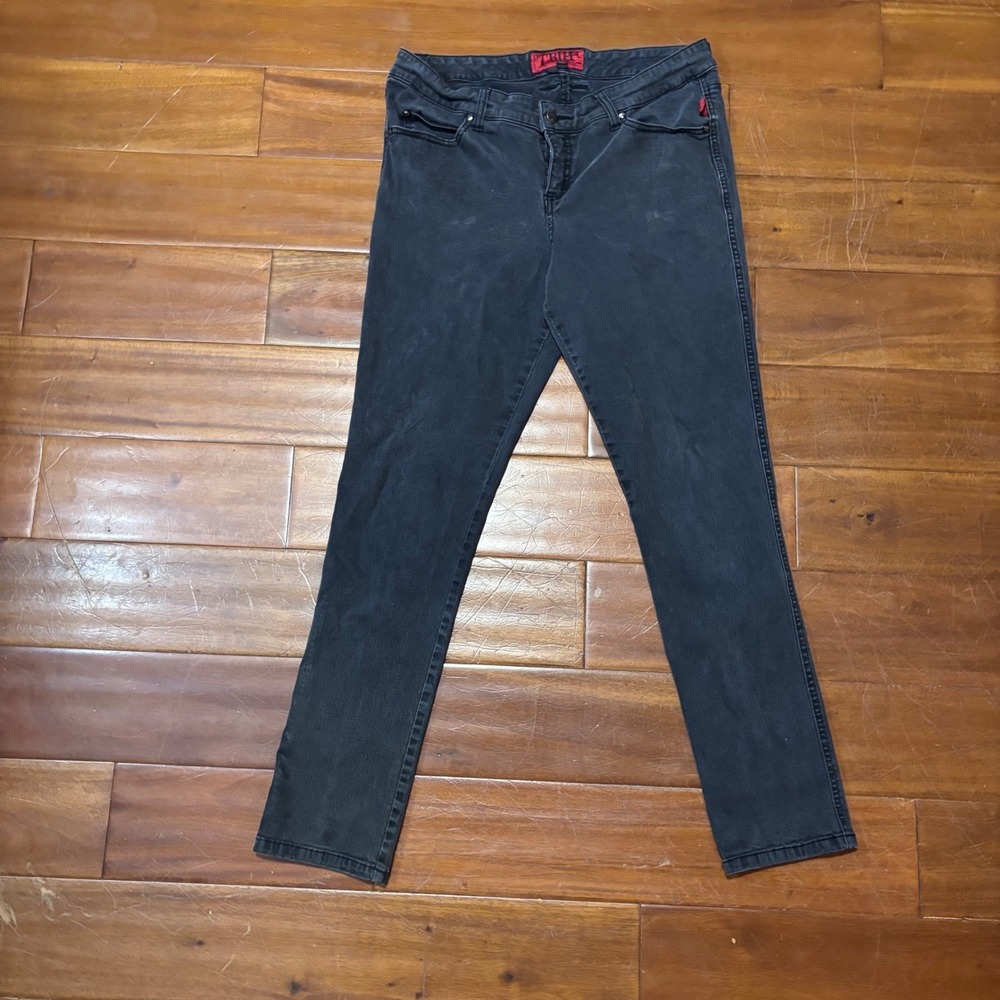 VtgTrippNYCDaangGoodman|Black DenimSkinnyJeans|Goth Punk Rocker|Skull Rivets|16H